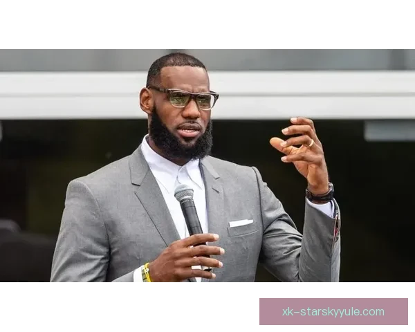 官方确认詹姆斯明日受访安排 官方确认詹姆斯明日受访安排